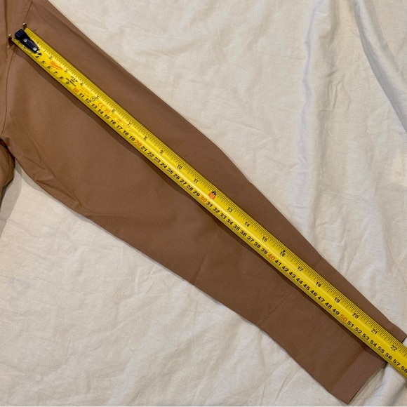 Like New‼️ Uniqlo Extra Fine Cotton Beige V-Neck Long Blouse Shirt, Size S - Picture 13 of 16